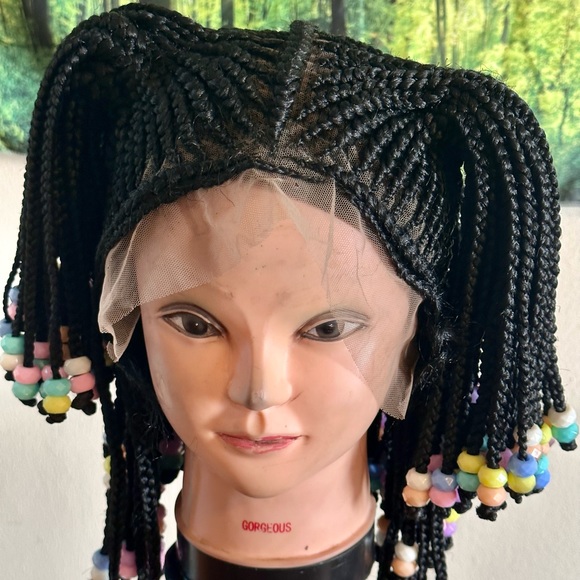 Beaded wig - Picture 5 of 5